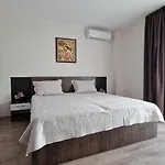 Ferano Apartament *